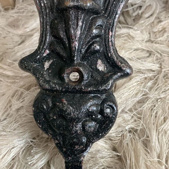 Distressed Style Cast Metal Decorative Wall Hook - Picture 5 of 17